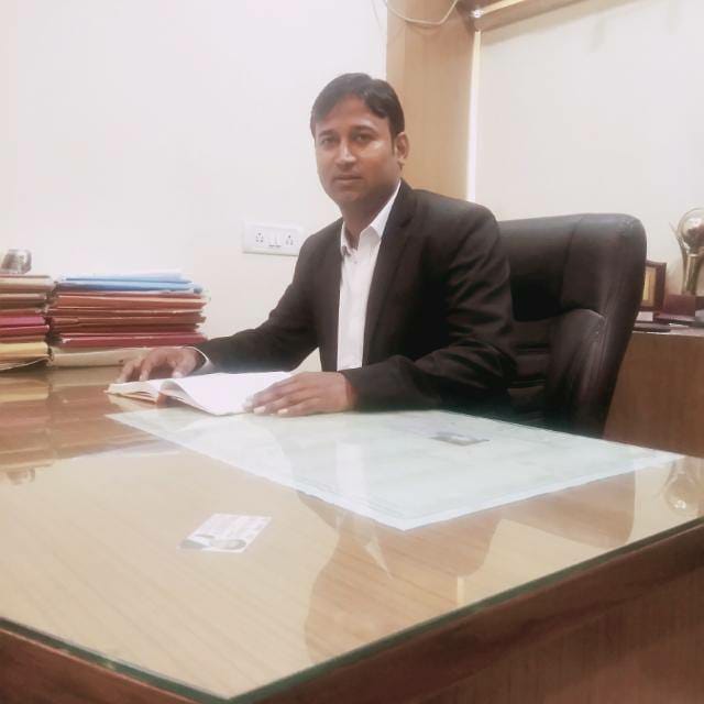 Advocate Naveen Badgujar